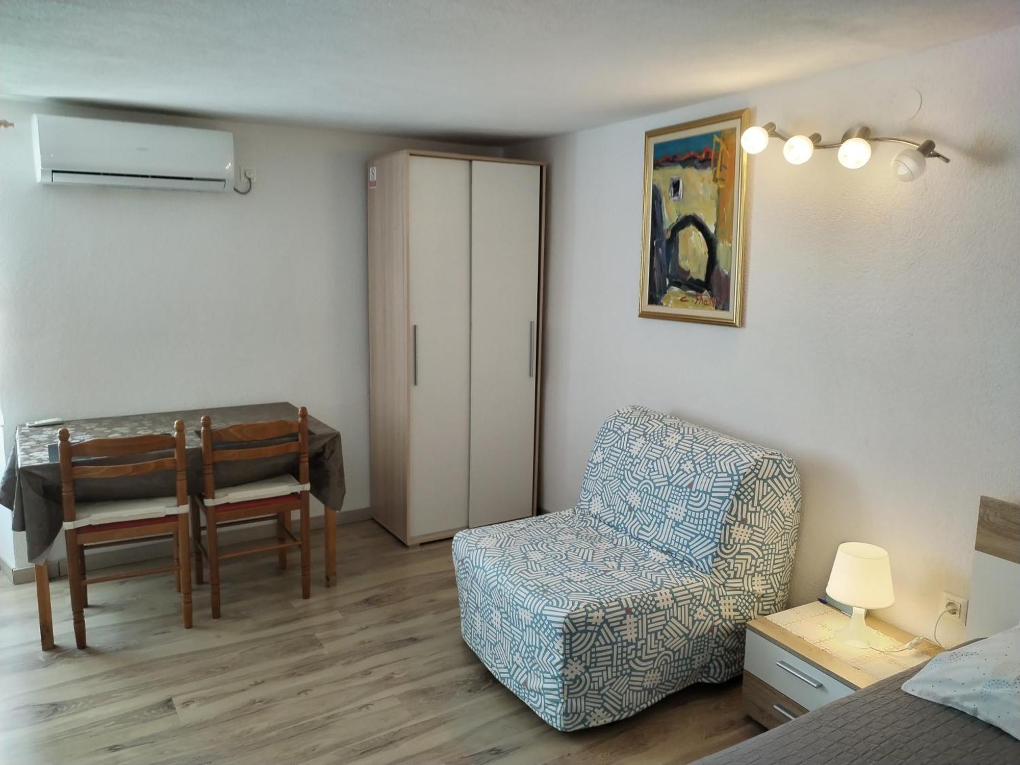 Nevija Apartment *