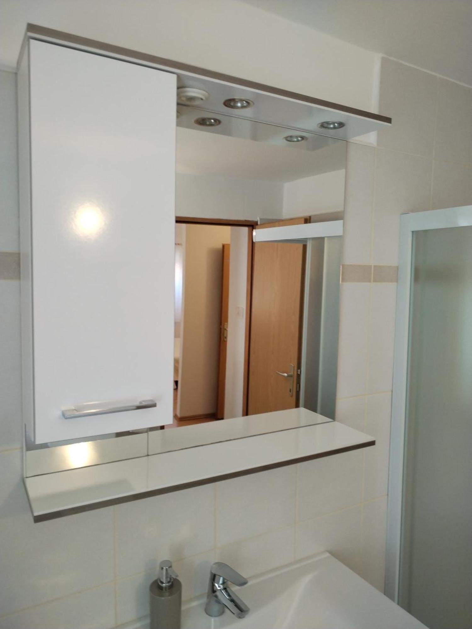 Nevija Apartment Valun