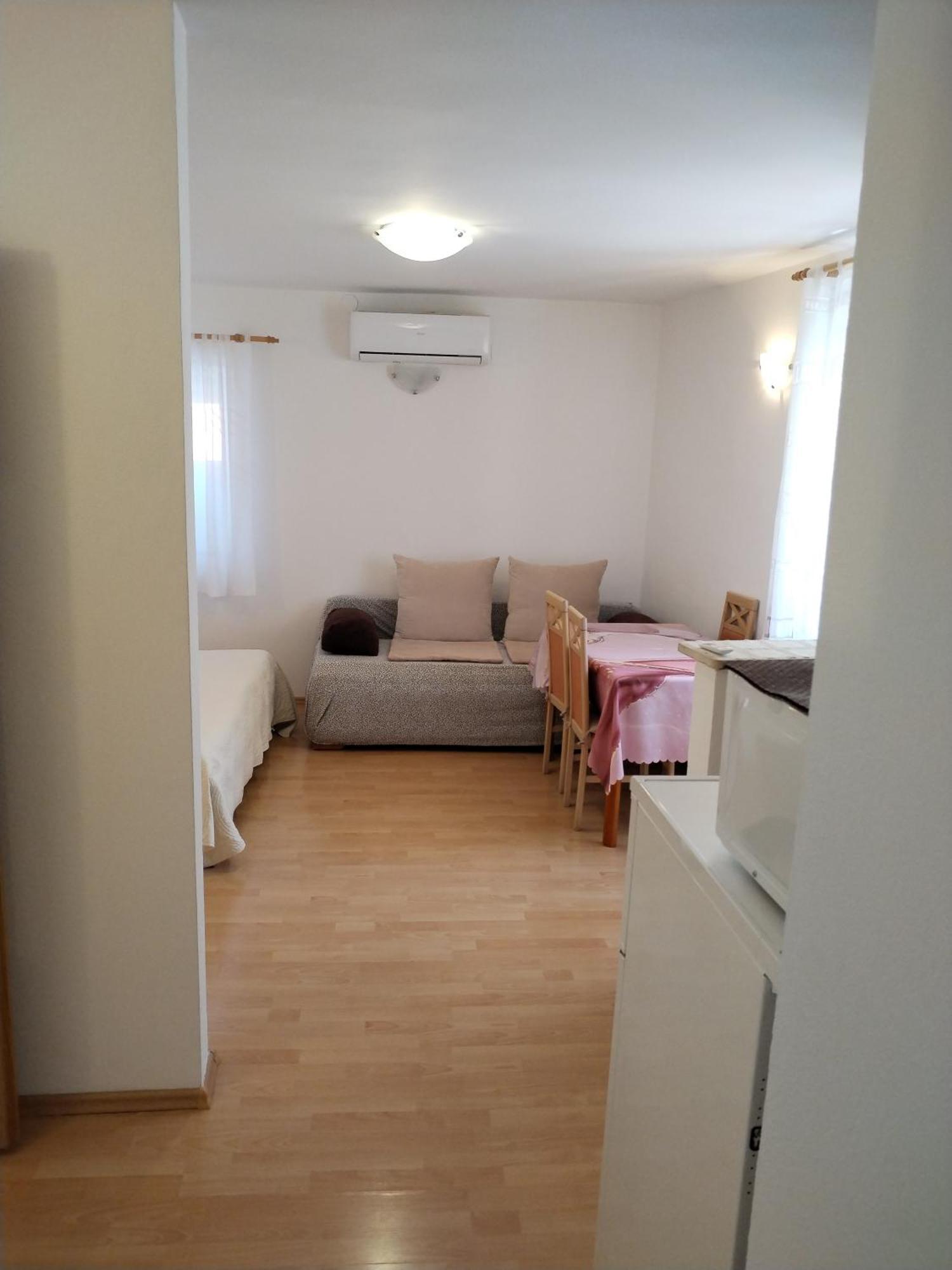 Nevija Appartamento Valun